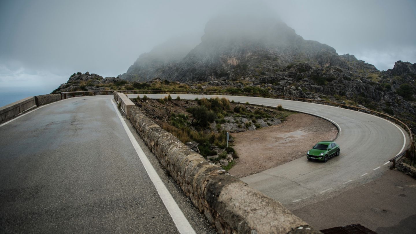 Macan S, Sa Calobra, Cabo de Formentor, Mallorca, 2021, Porsche AG