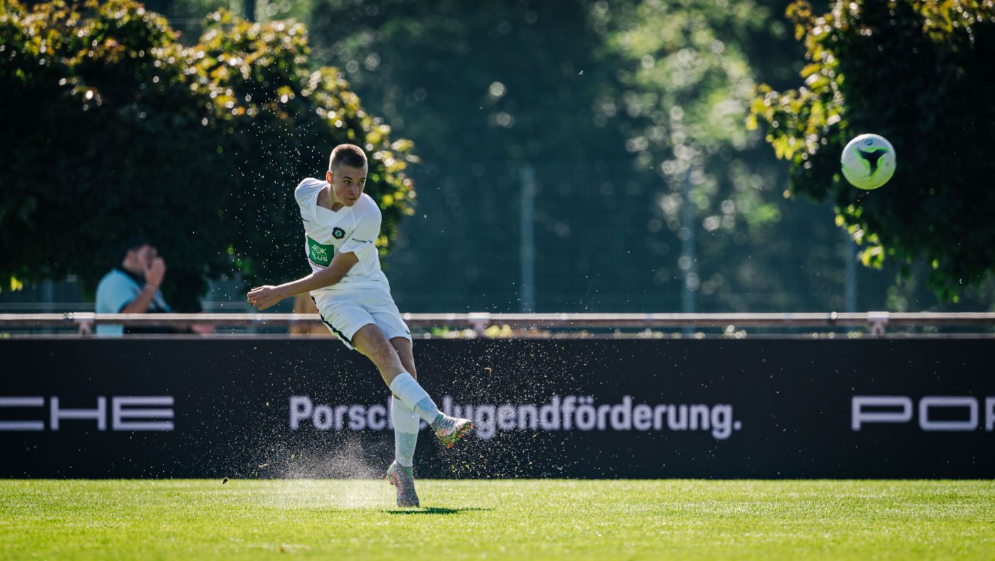 FC Erzgebirge Aue, 2021, Porsche AG