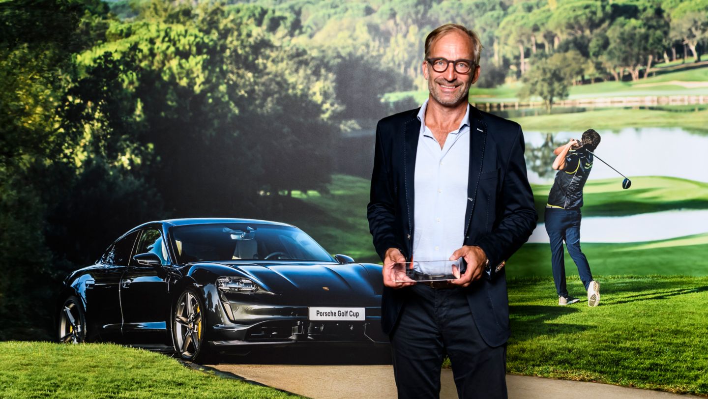 Frank Langer, Sieger Netto C, Porsche Golf Cup, 2021, Porsche AG