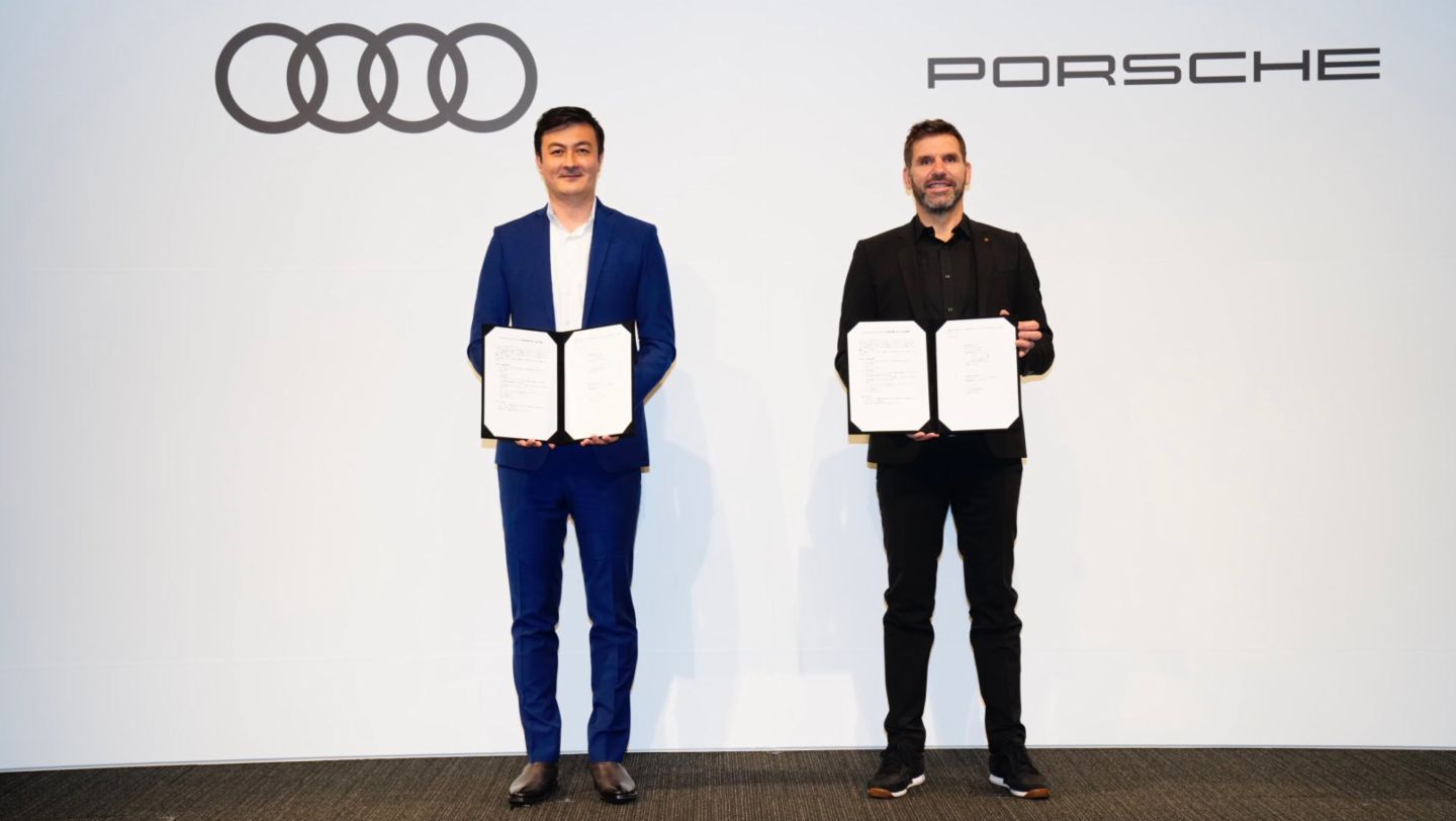 Matthias Schepers, Audi Japan Brand Director, Michael Kirsch, CEO Porsche Japan, 2022, Porsche AG