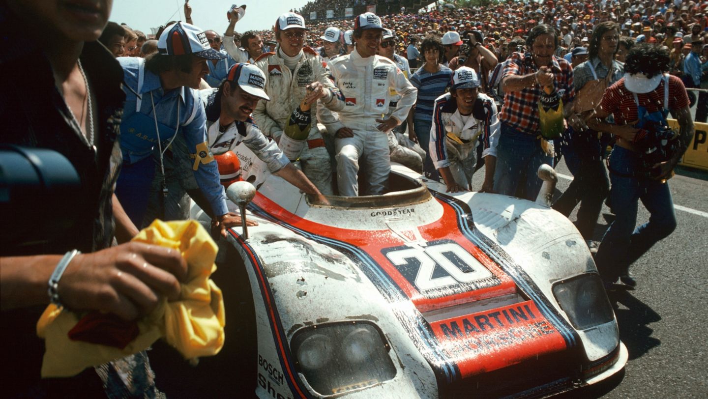 Gijs van Lennep and Jacky Ickx (l-r), Le Mans, 1976, Porsche AG