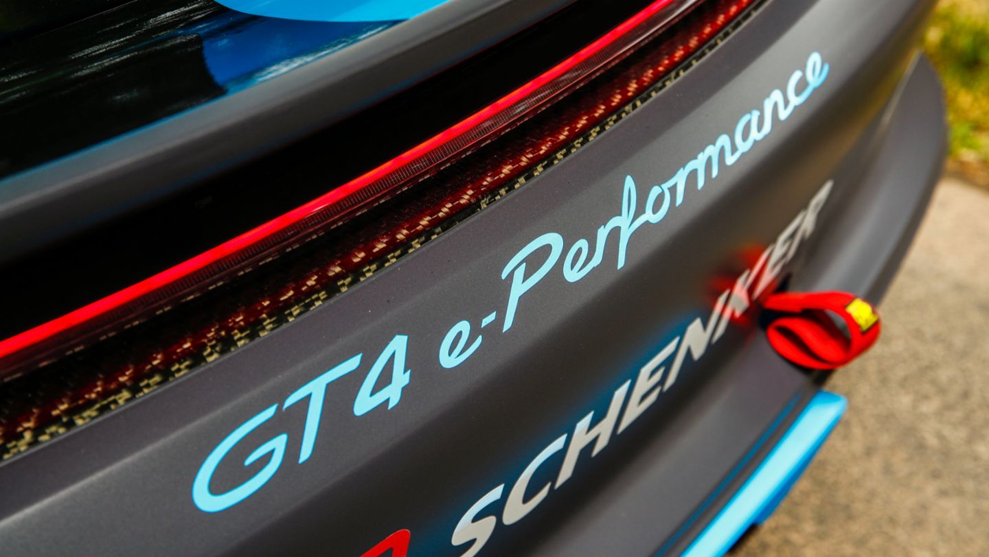 Porsche GT4 e-Performance, 2022, Porsche AG