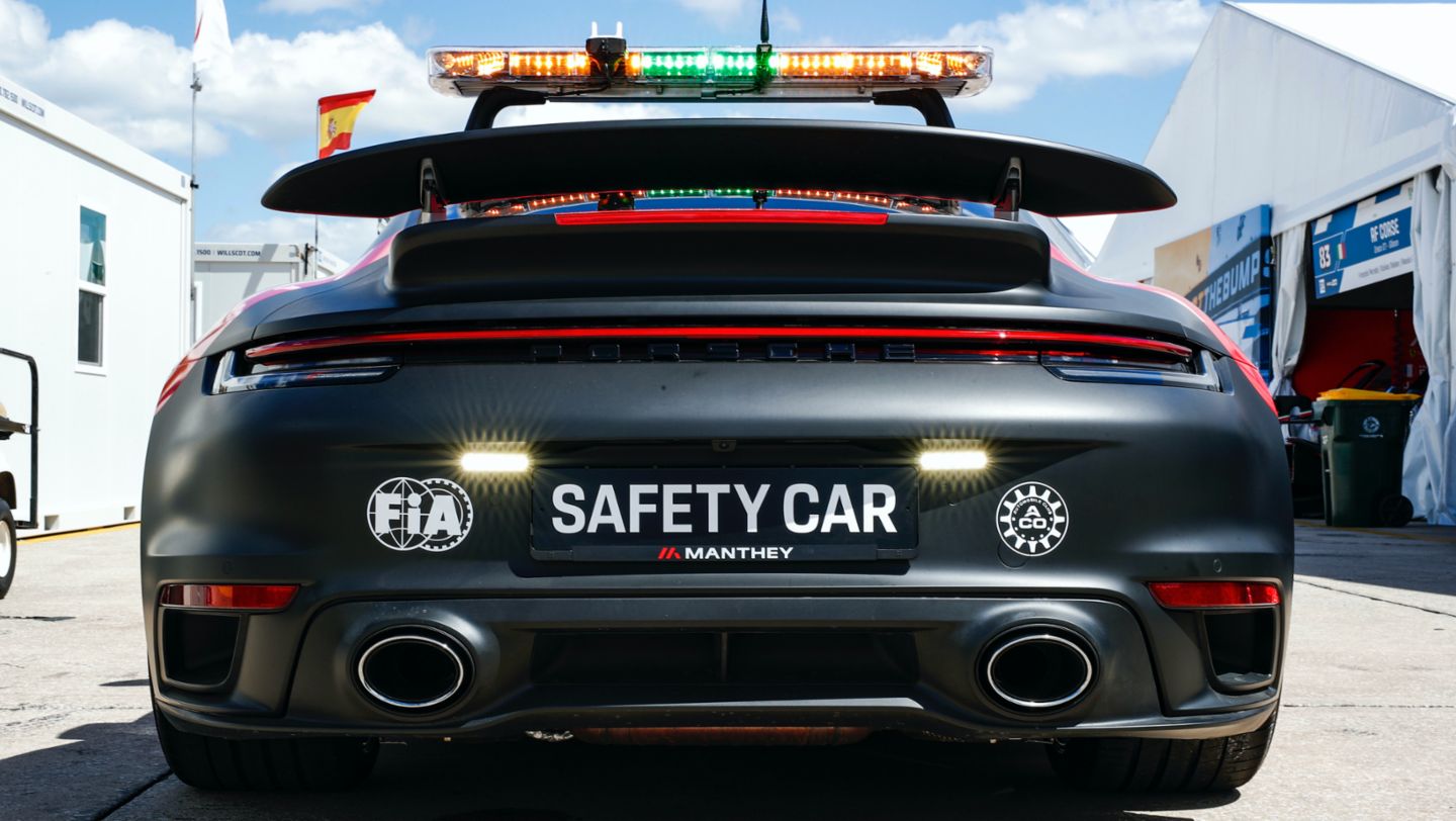 911 Turbo S, Safety Car FIA Langstrecken-Weltmeisterschaft WEC, 2022, Porsche AG