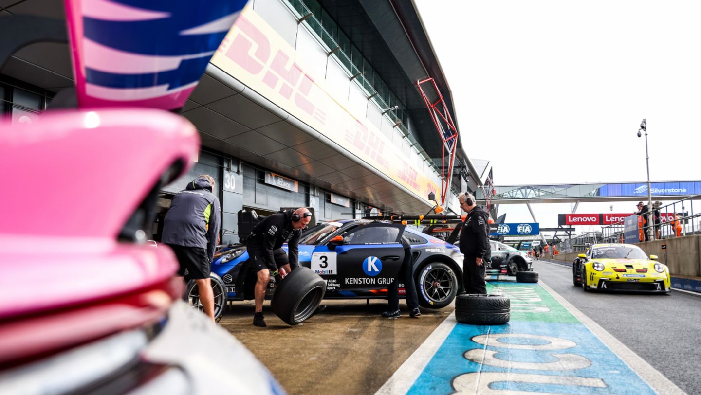 911 GT3 Cup, Porsche Mobil 1 Supercup, Qualifying, Silverstone, Great Britain, 2022, Porsche AG