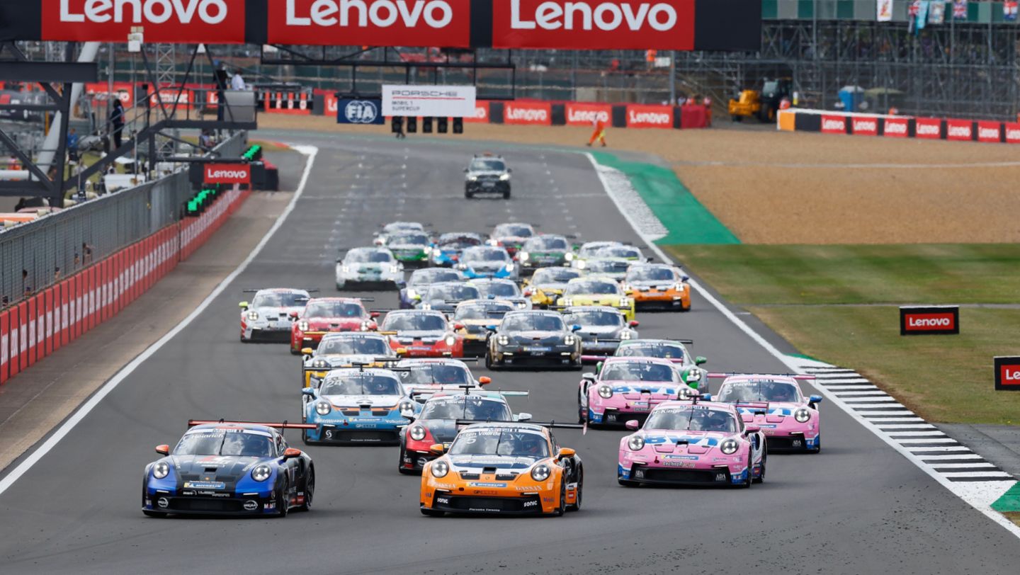 911 GT3 Cup, Porsche Mobil 1 Supercup, Rennen, Silverstone, Great Britain, 2022, Porsche AG