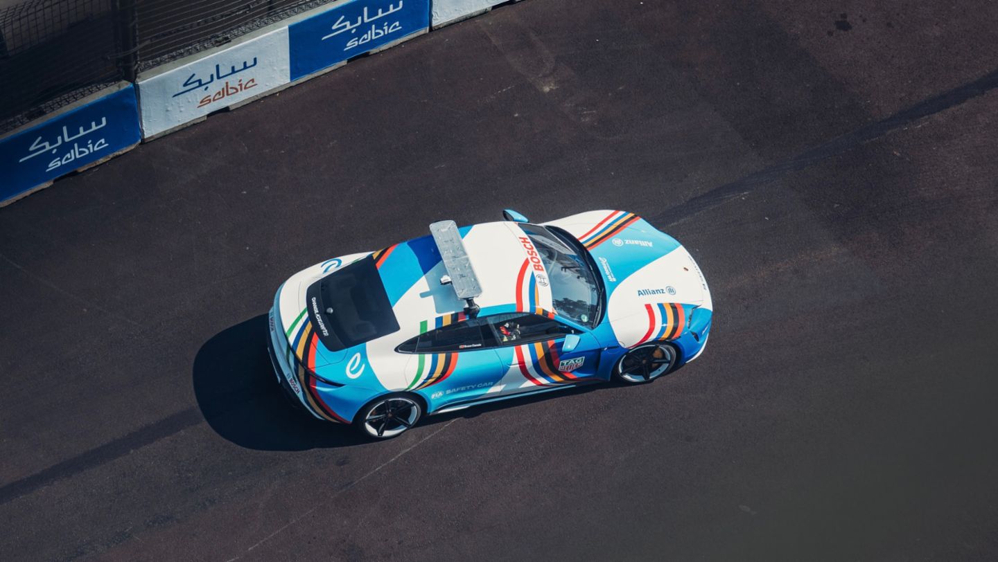Taycan Turbo S, Safety Car ABB FIA Formel-E-Weltmeisterschaft, 2022, Porsche AG
