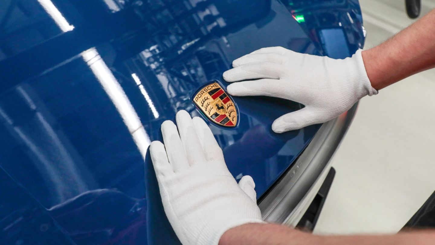 Taycan Nr. 100.000, Taycan Produktion, 2022, Porsche AG