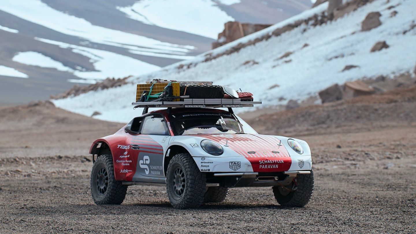 Special 911 Carrera 4S, High Altitude Project, Ojos del Salado, Chile, 2022, Porsche AG