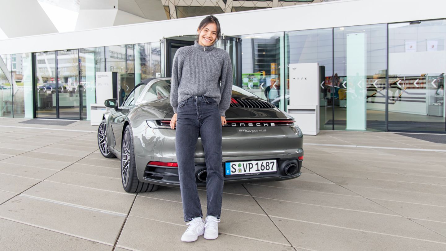 Emma Raducanu, 911 Targa 4S, Porsche Museum, Stuttgart, 2022, Porsche AG