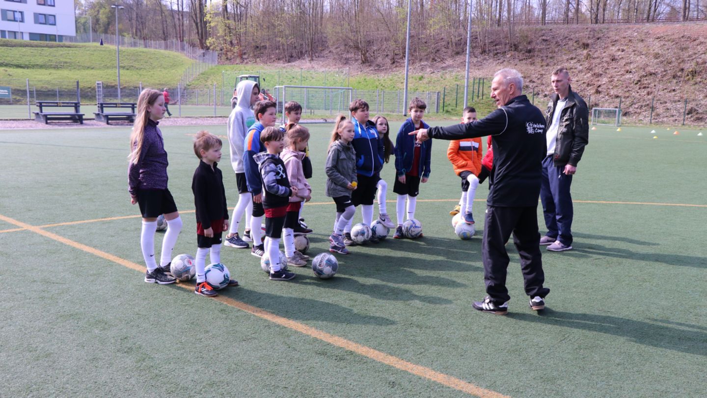 FC Erzgebirge Aue Turbo für Talente, 2022, Porsche AG