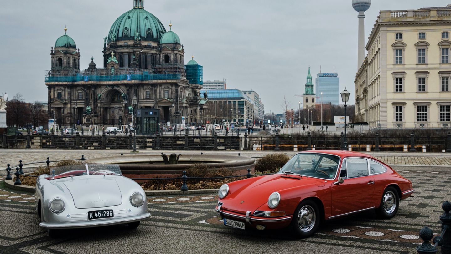 Porsche 356 "Nr. 1" Roadster, Porsche 911 (901 Nr. 57), Berlin, 2023, Porsche AG