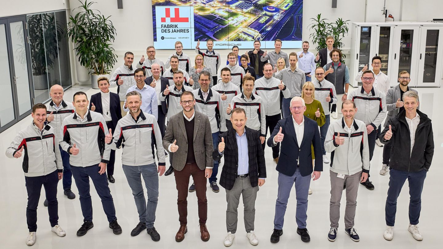Projektteam "Fabrik des Jahres" von Porsche Leipzig, 2023, Porsche AG