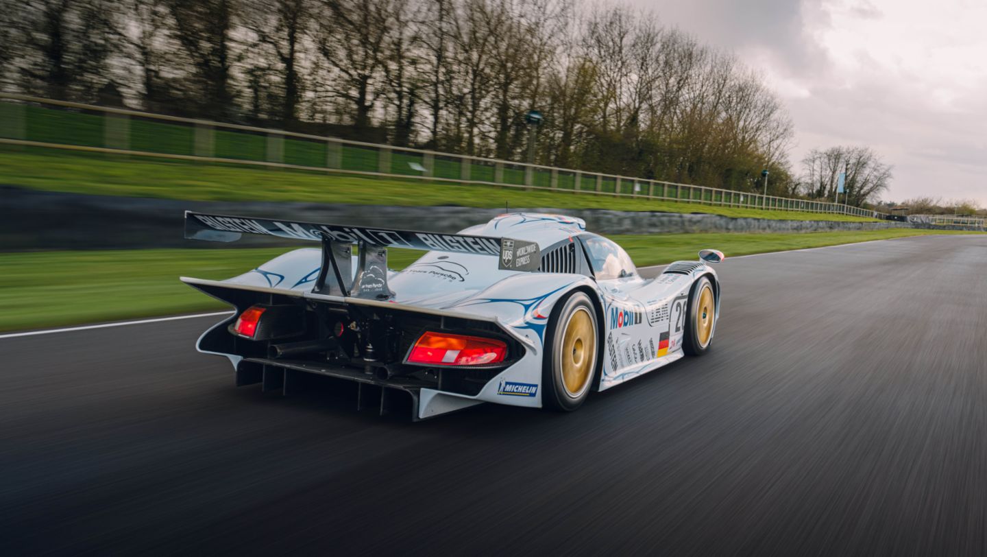 Porsche 911 GT1 '98, 80th Goodwood Members' Meeting, Goodwood, 2023, Porsche AG
