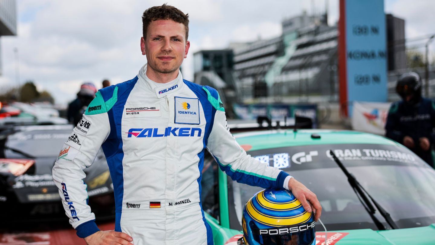 Nico Menzel (D), Falken Motorsports (#44), 2023, Porsche AG