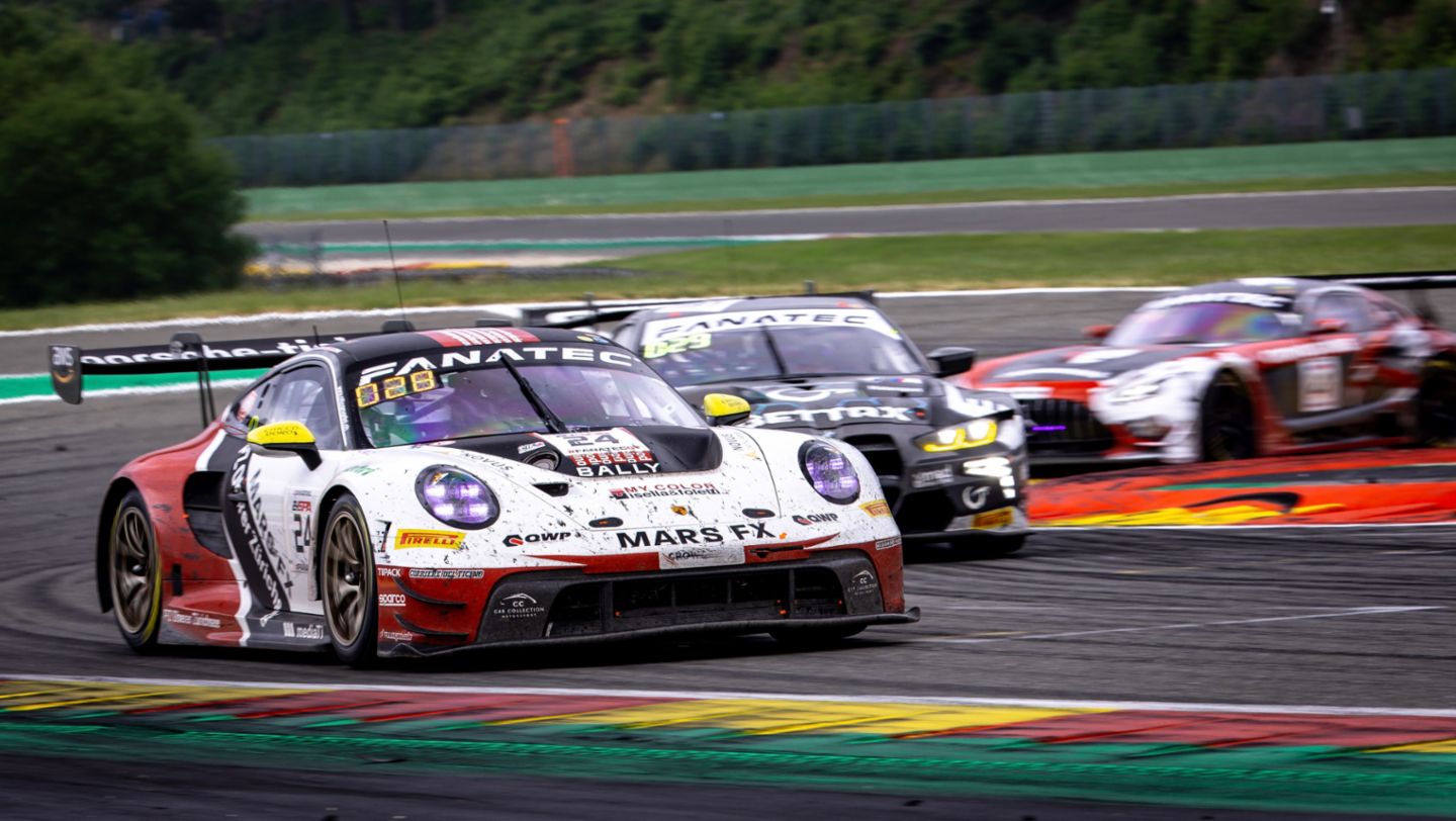Porsche 911 GT3 R, Car Collection Motorsport (#24), Nicolas Leutwiler (CH), Ivan Jacoma (CH), Alex Fontana (CH), Nico Menzel (D), 24h Spa-Francorchamps, Belgium, 2023, Porsche AG