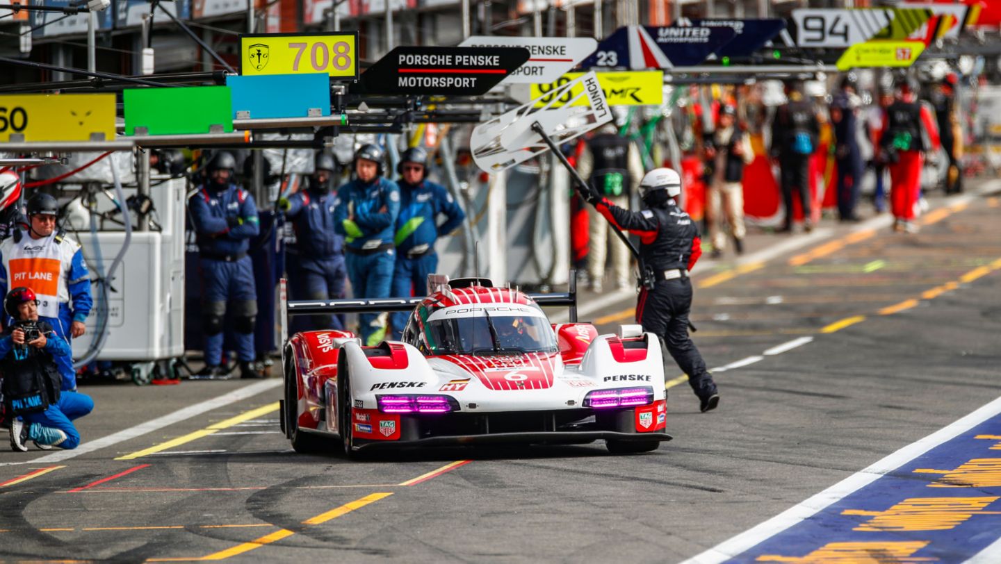 Porsche 963, Porsche Penske Motorsport (nº 6), Kevin Estre (FRA), Andre Lotterer (ALE), Laurens Vanthoor (BEL), calificación, 6 Horas de Spa-Francorchamps, Campeonato del Mundo de Resistencia FIA (WEC), 2023, Porsche AG