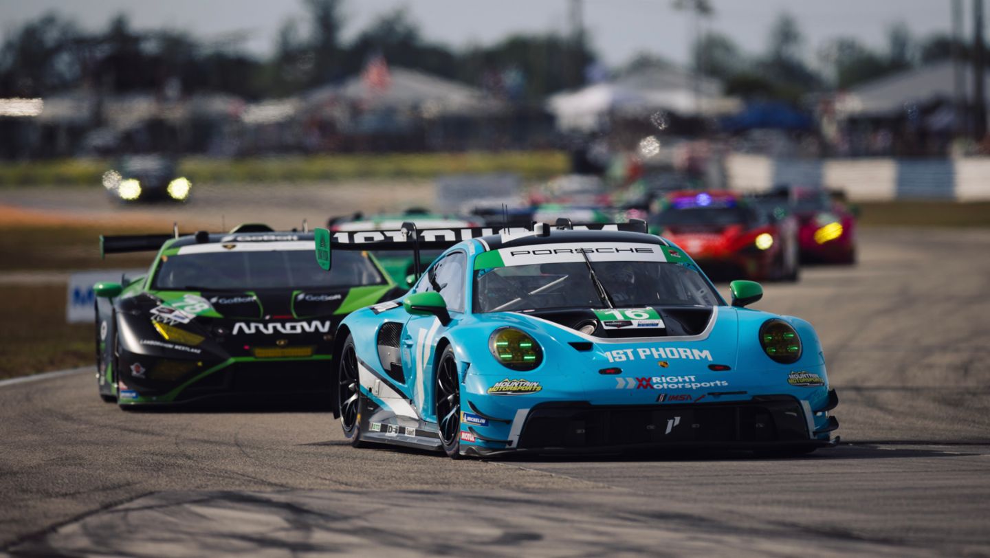 Porsche 911 GT3 R, Wright Motorsports, carrera, 12 Horas de Sebring, Campeonato IMSA WeatherTech SportsCar, EE. UU., 2023, Porsche AG