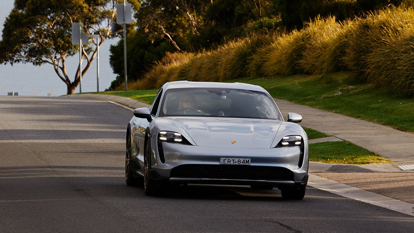 Porsche Taycan 4 Cross Turismo, 2023, Porsche AG