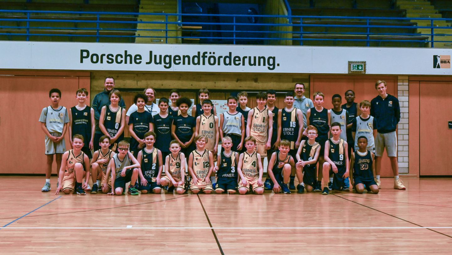 Eishockey meets Basketball, Turbo für Talente, Porsche Jugendförderung, 2023, Porsche AG