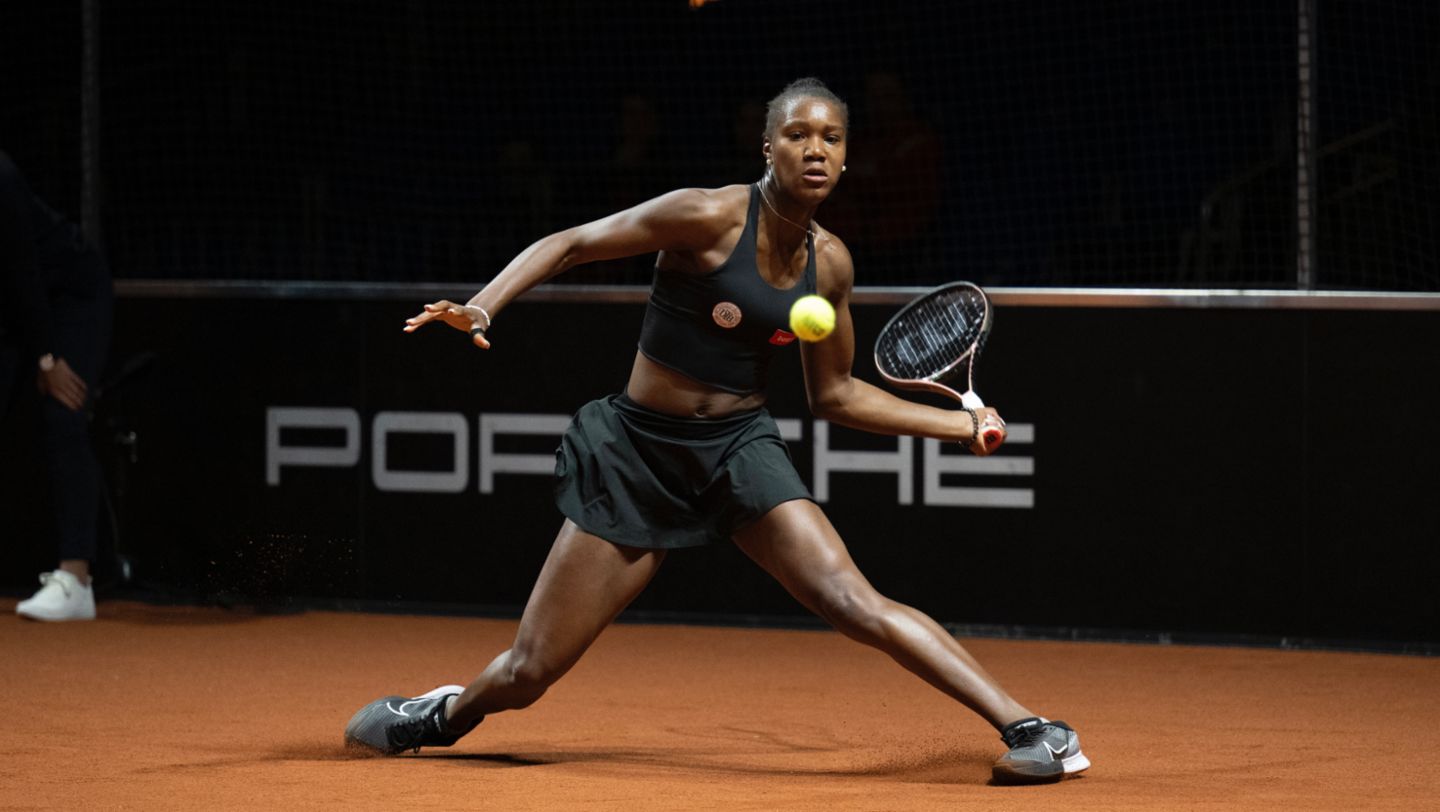 2023 Porsche Tennis Grand Prix: Noma Noha Akugue (GER), Porsche Talent Team, 2023, Porsche AG