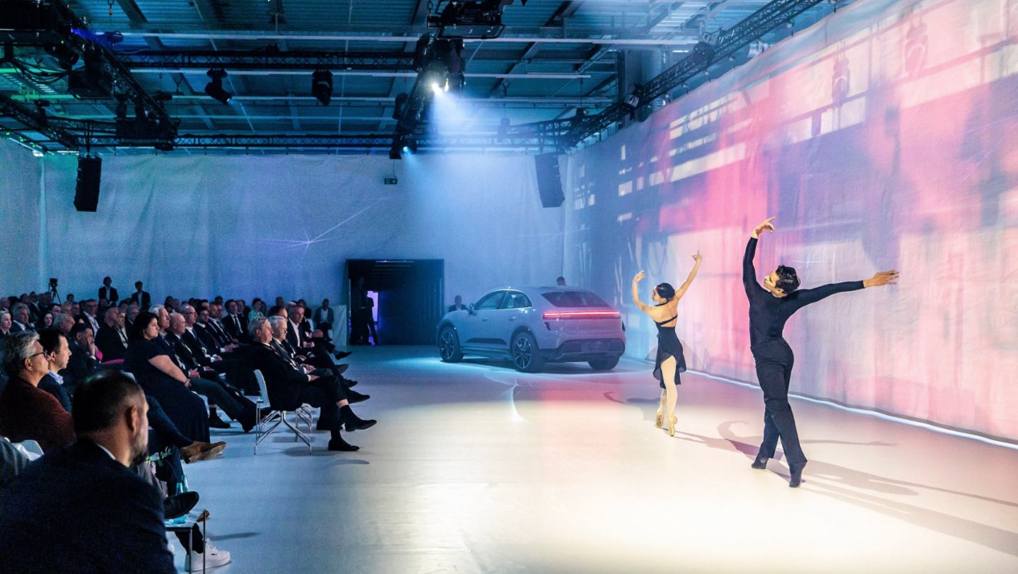 Actuación del Ballet de Leipzig, Leipzig, 2024, Porsche AG