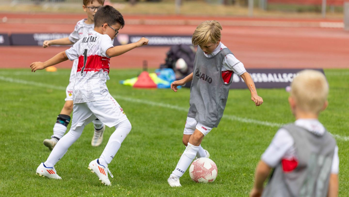 VfB-Fußball-Camp, Porsche Sommerferienbetreuung, Stuttgart, 2024, Porsche AG