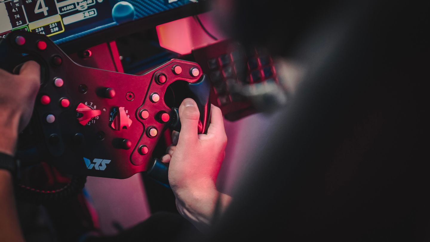 Esports ESL R1, Monza (ITA), Porsche Coanda Esports Racing Team, 2024, Porsche AG