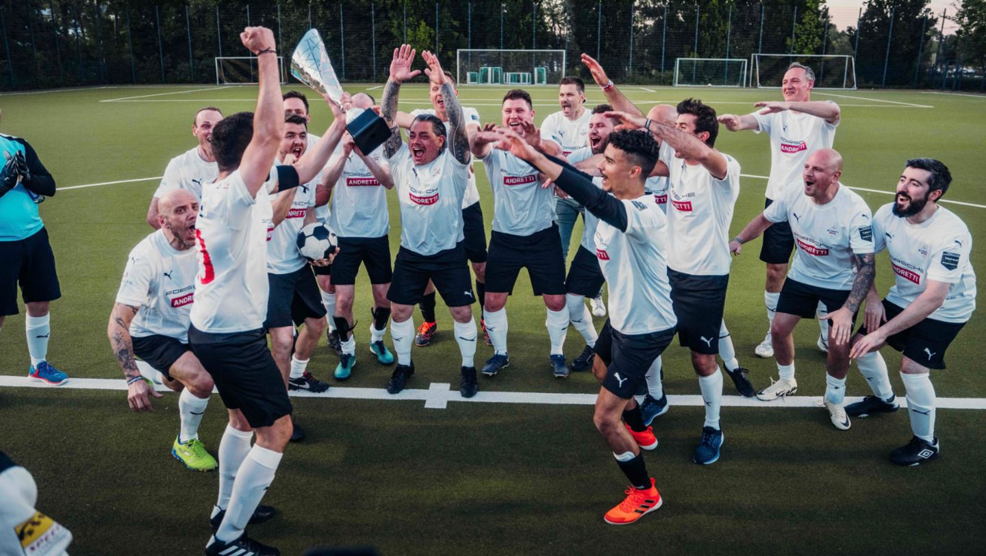 Football match TAG Heuer Formula E team vs. Andretti Formula E team, winning team, Berlin, Germany, 2024, Porsche AG