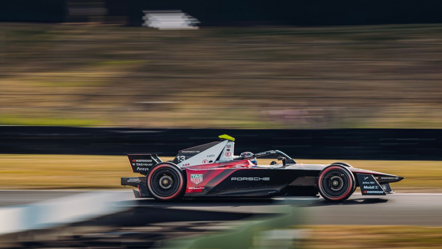 Porsche 99X Electric (#13), António Félix da Costa, TAG Heuer Porsche Formel-E-Team, Formel E, London, Großbritannien, 2024, Porsche AG
