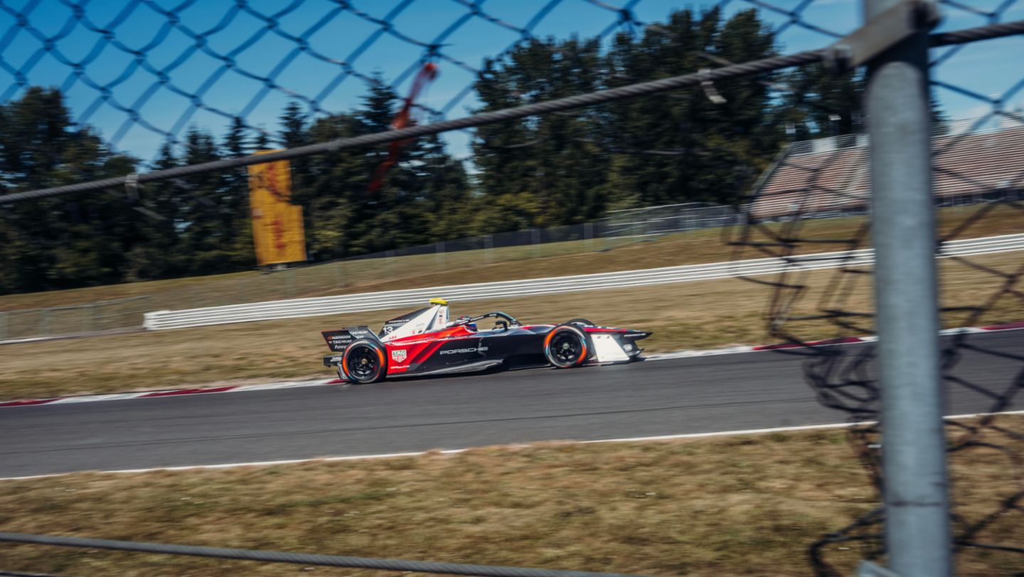 Porsche 99X Electric (#13), António Félix da Costa, TAG Heuer Porsche Formel-E-Team, Formel E, London, Großbritannien, 2024, Porsche AG