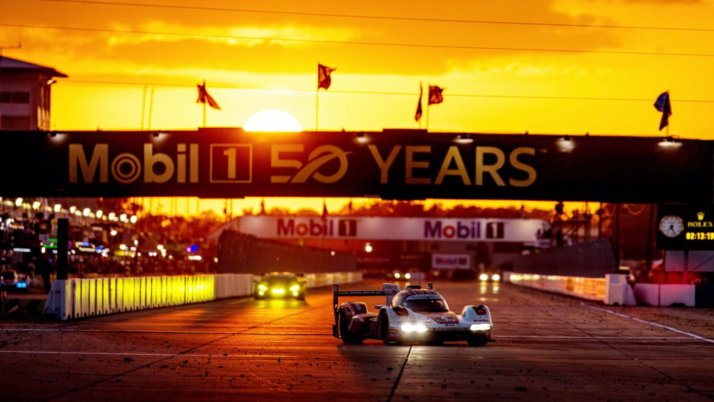 Porsche 963, Porsche Penske Motorsport (#6), Nick Tandy (UK), Mathieu Jaminet (F), Frederic Makowiecki (F), 2024, Porsche AG