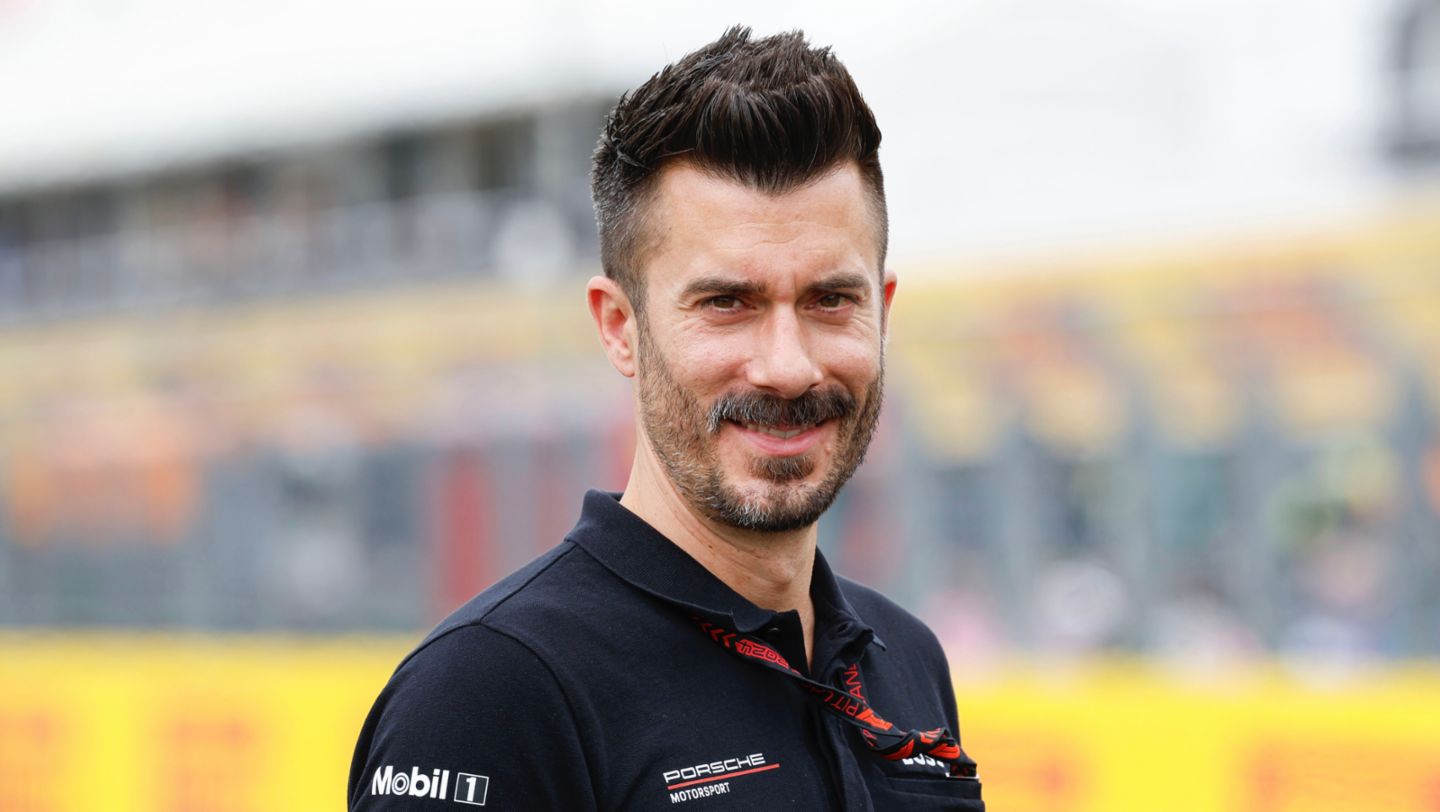 Oliver Schwab (D), Project Manager Porsche Mobil 1 Supercup, 2024, Porsche AG