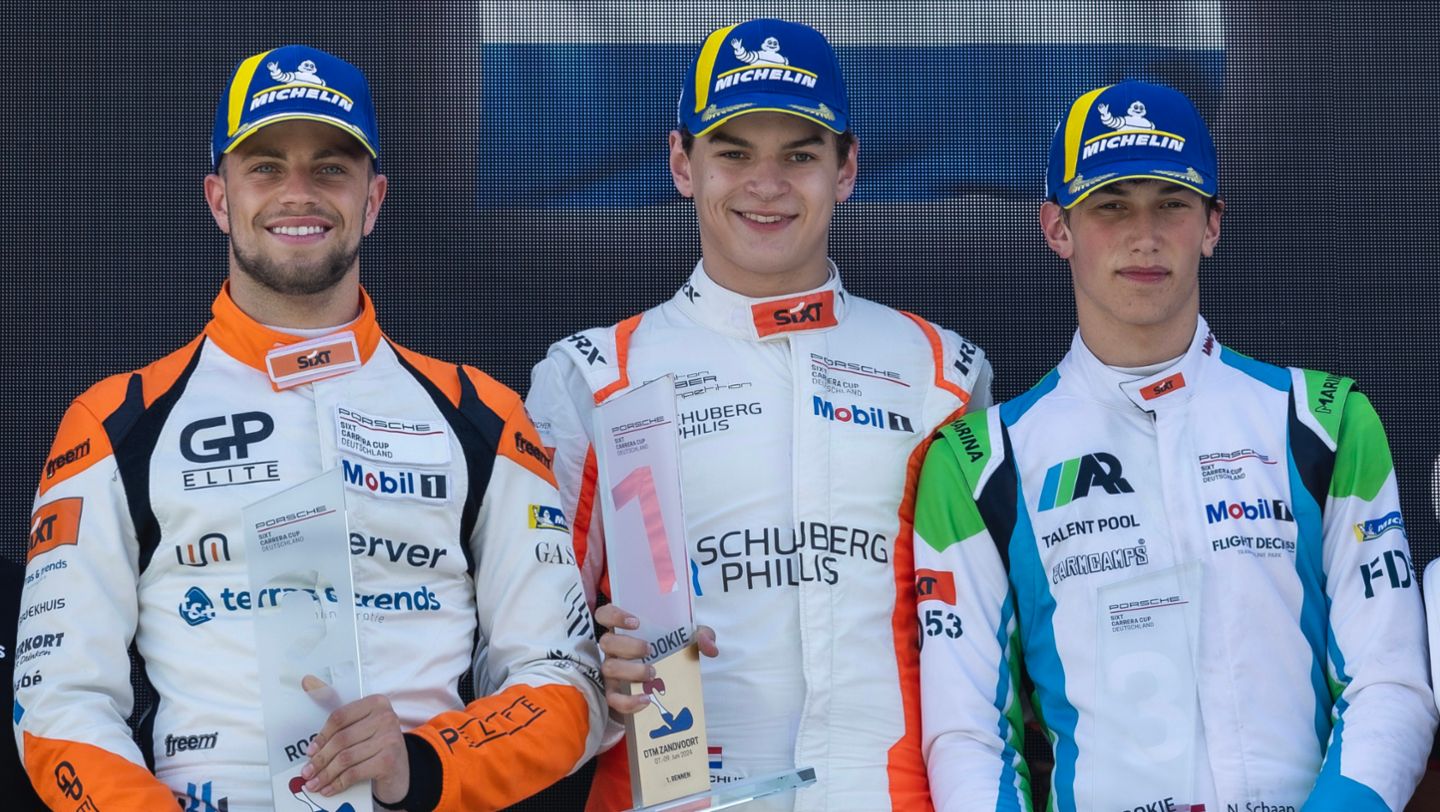 Kas Haverkort (NL), Uniserver by Team GP Elite (#24), Flynt Schuring (NL), Team Proton Huber Competition (#16), Nathan Schaap (NL), Allied Racing (#3), Porsche Sixt Carrera Cup, Zandvoort, Niederlande, 2024, Porsche AG
