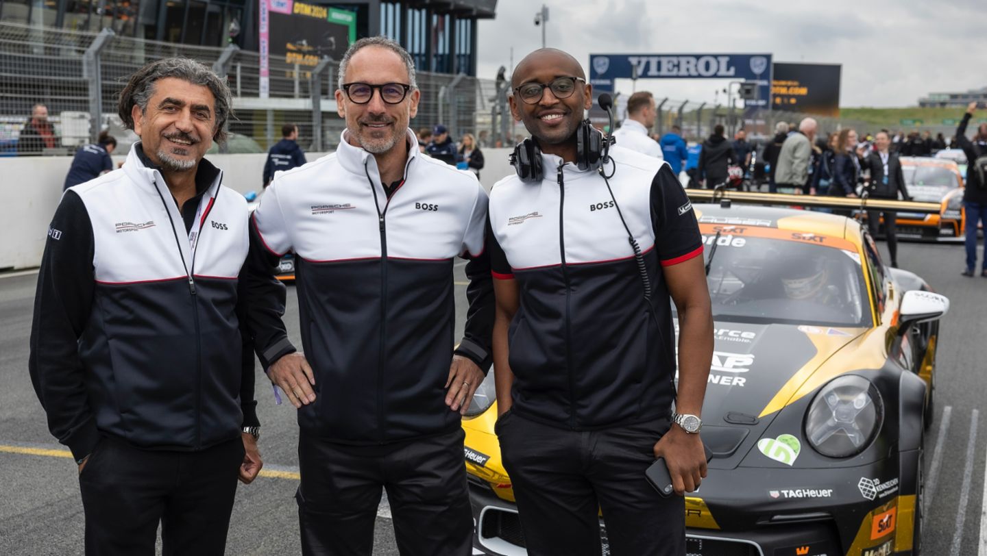 Alireza Gordi, (Vice President Area South Porsche Deutschland), Thomas Illner, (Leiter Operations – COO Porsche Deutschland), Hurui Issak (Projektleiter Porsche Sixt Carrera Cup Deutschland), Porsche Sixt Carrera Cup, Zandvoort, Niederlande, 2024, Porsche AG