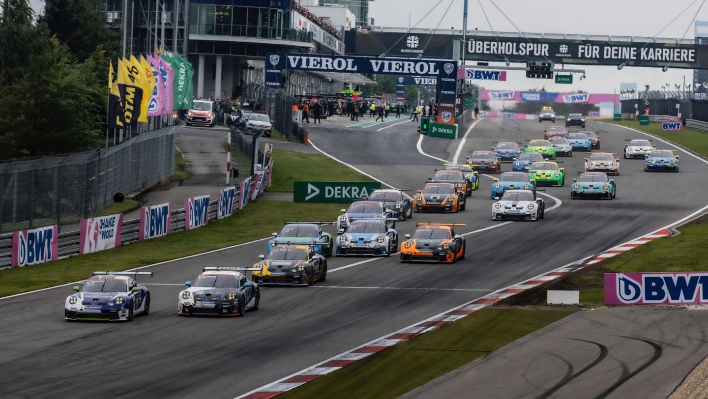 Porsche 911 GT3 Cup, Start Rennen 10, Porsche Sixt Carrera Cup Deutschland 2024, Nürburgring (D)