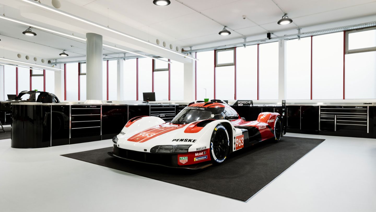 Porsche Penske Motorsport, Standort in Mannheim, Arbeitsbereich, 2024, Porsche AG
