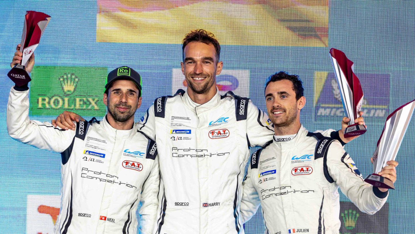 Neel Jani (SUI), Harry Tincknell (GB), Julien Andlauer (FRA) (i-d), Proton Competition, 1.812 km de Catar, 2024, Porsche AG