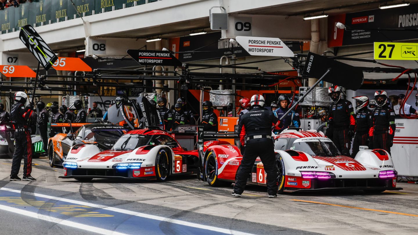 Porsche 963, Porsche Penske Motorsport, Matt Campbell, Michael Christensen, Frederic Makowiecki, Qualifying, FIA WEC, São Paulo, 2024, Porsche AG