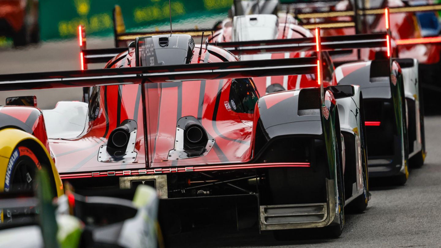Porsche 963, Porsche Penske Motorsport, Matt Campbell, Michael Christensen, Frederic Makowiecki, Qualifying, FIA WEC, São Paulo, 2024, Porsche AG