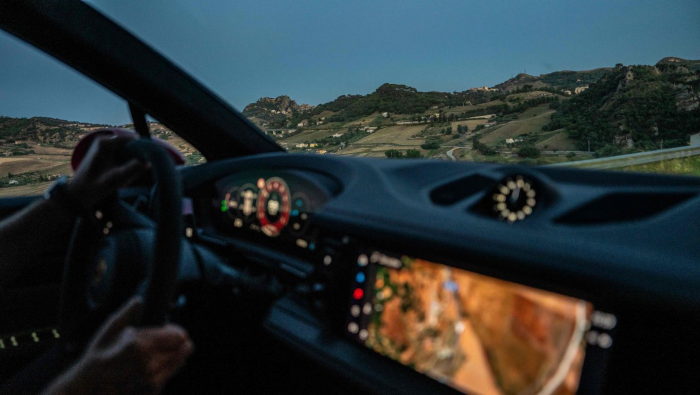 Cayenne GTS, Cayenne GTS Coupé, Interieur, Sizilien, 2024, Porsche AG