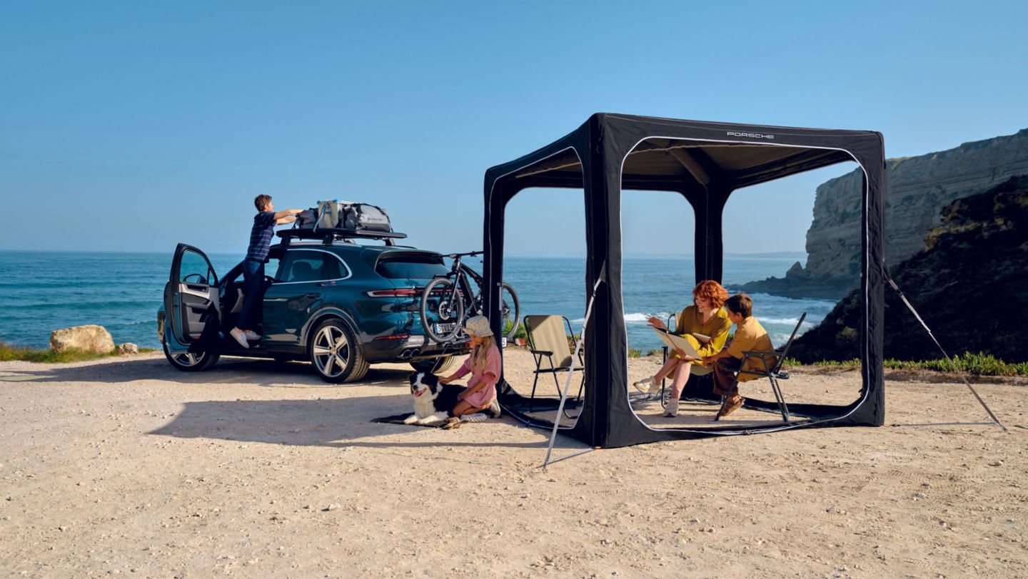 Cayenne, tienda de campaña Porsche, 2024, Porsche AG