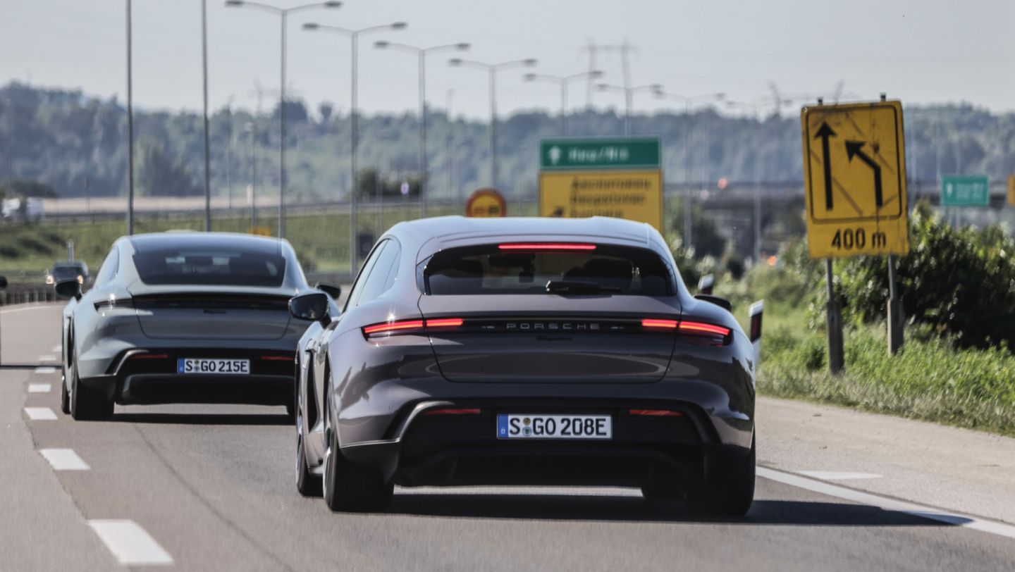 Taycan mit Performance Batterie Plus, Taycan Sport Turismo mit Performance Batterie Plus, Roadtrip Stuttgart - Istanbul - Stuttgart, 2024, Porsche AG