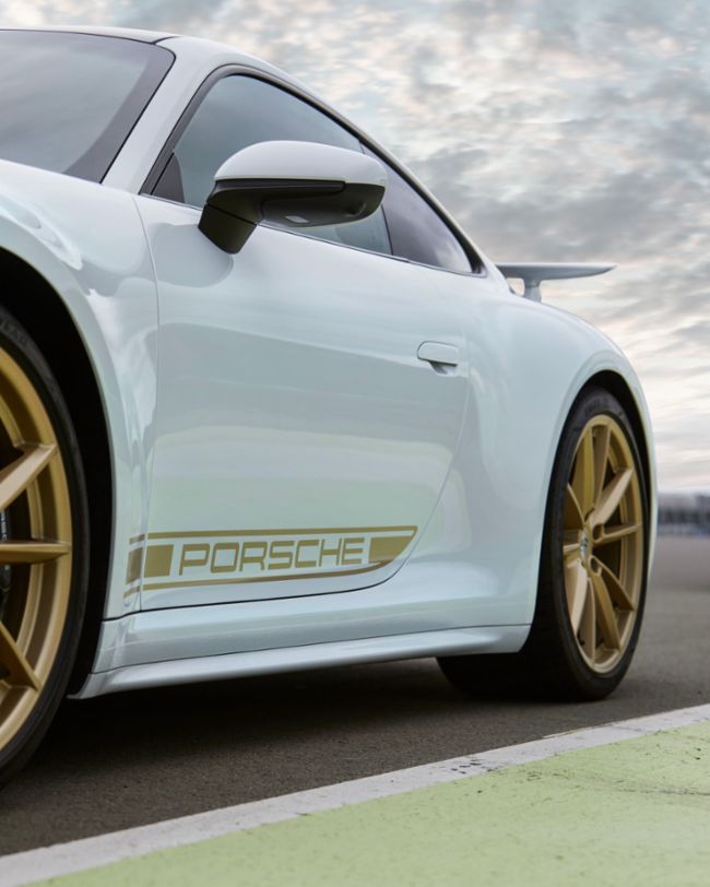 911, Tequipment Dekorset, 2024, Porsche AG