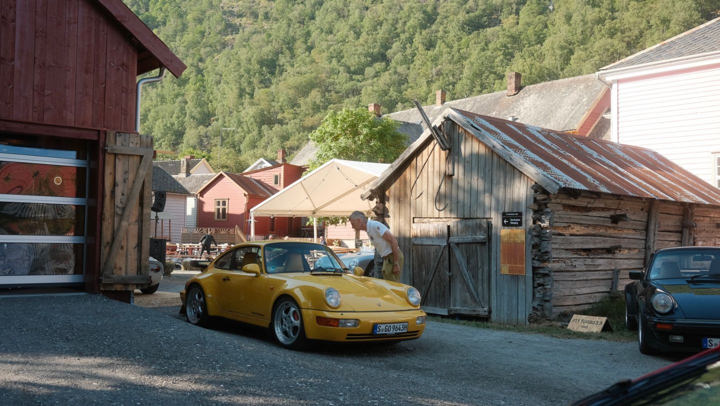 911 Turbo 3.6 (964), Fjordluft, Lærdal, Norway, 2024, Porsche AG