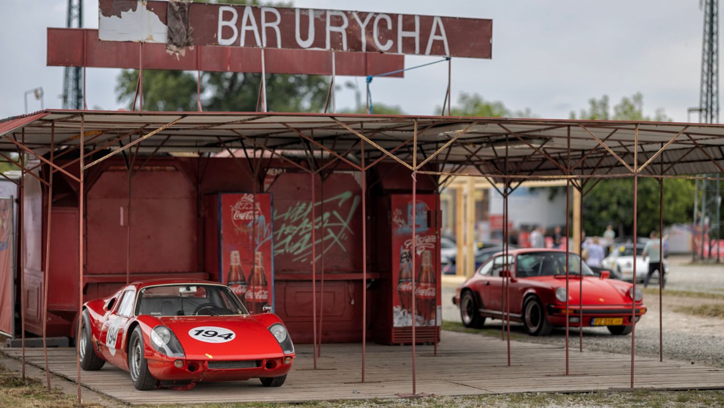 904 Carrera GTS, 911 Carrera 3.2 (i-d), Luftgekühlt, Breslavia, Polonia, 2024, Porsche AG