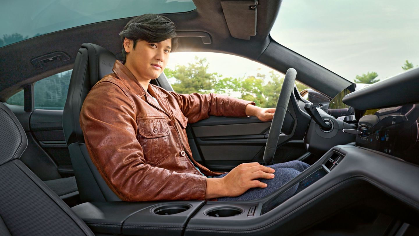 Shohei Ohtani, Taycan Turbo S, 2024, Porsche AG