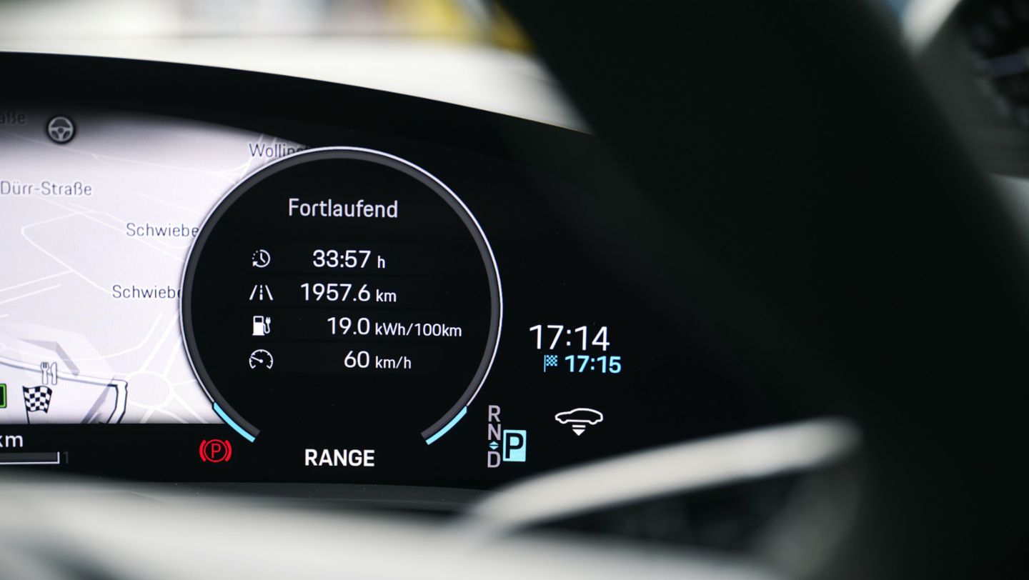 Taycan with Performance Battery Plus, 2024, Porsche AG