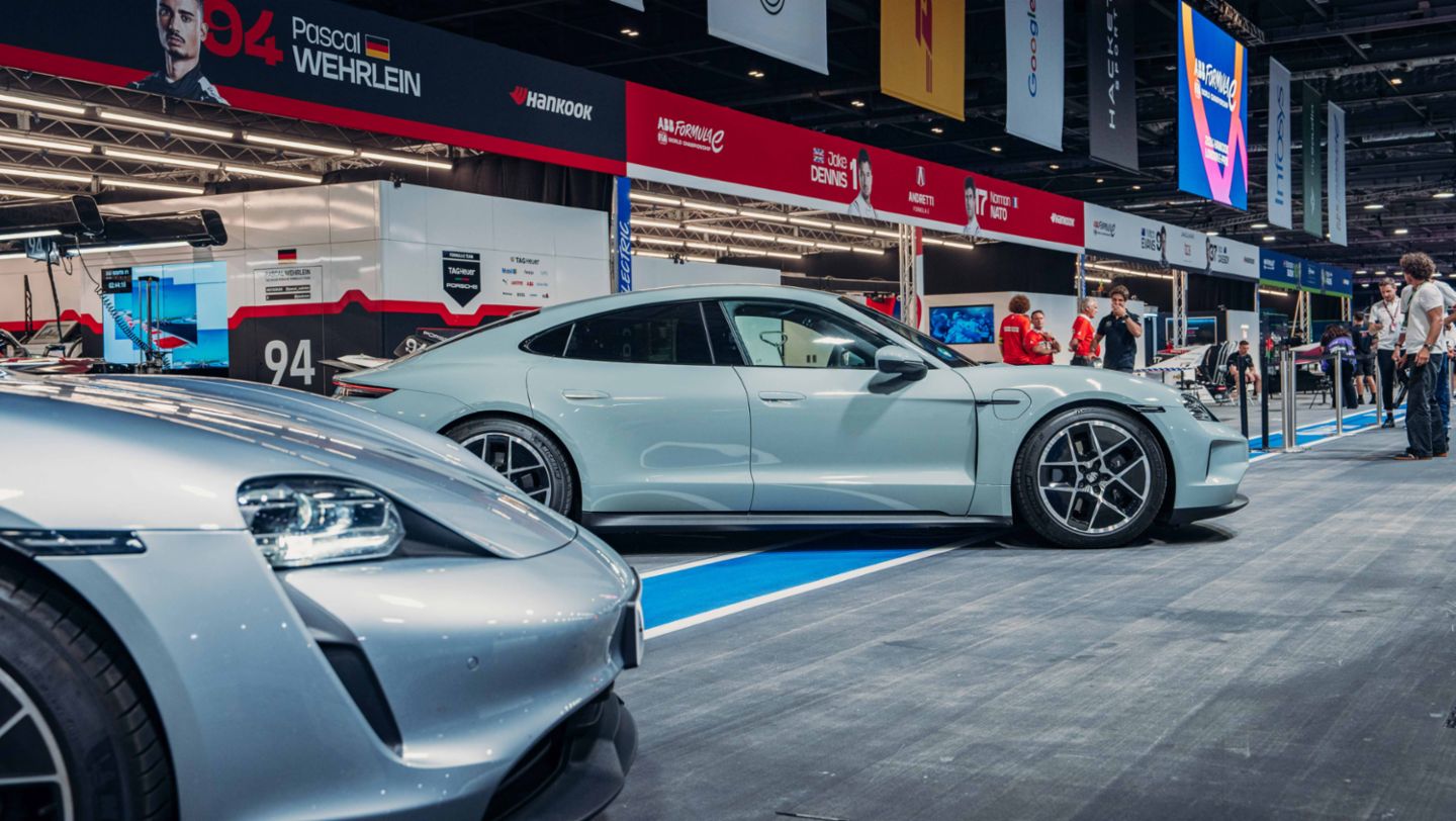 Taycan with Performance Battery Plus, London, 2024, Porsche AG