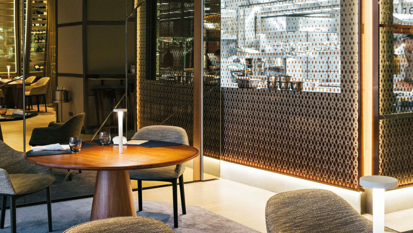 Restaurante La Vie by Thomas Bühner, Taipéi, Taiwán, 2024, Porsche AG
