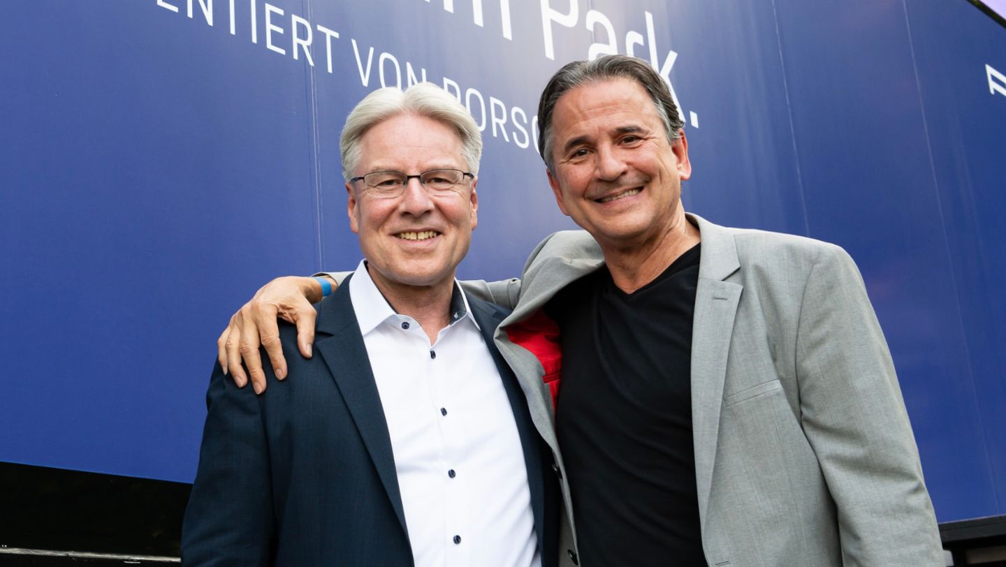 Andreas Haffner, Vorstand Personal- und Sozialwesen, Tamas Detrich, Ballettintendant, Ballett im Park, Stuttgart, 2024, Porsche AG